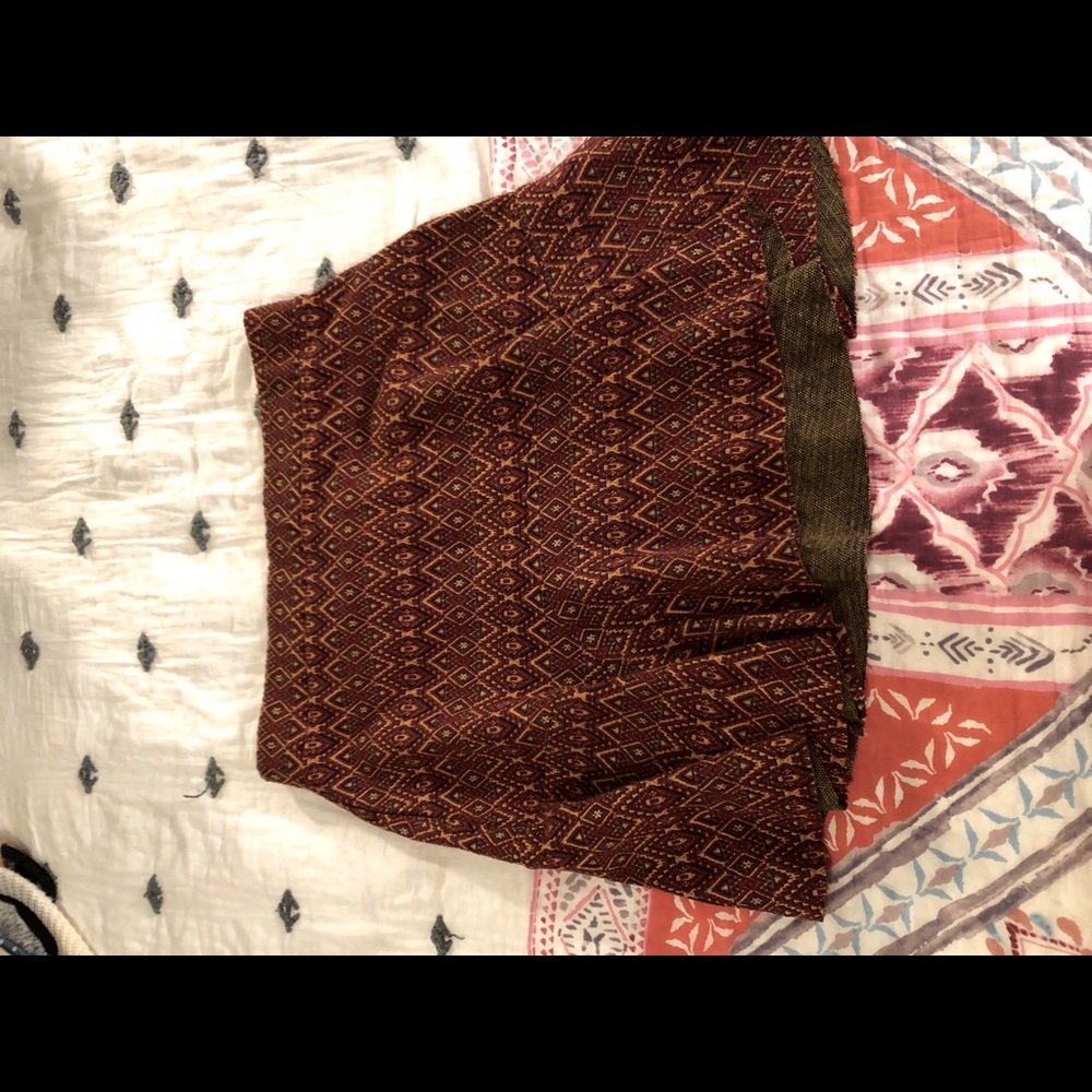 Aztec patterned mini skirt